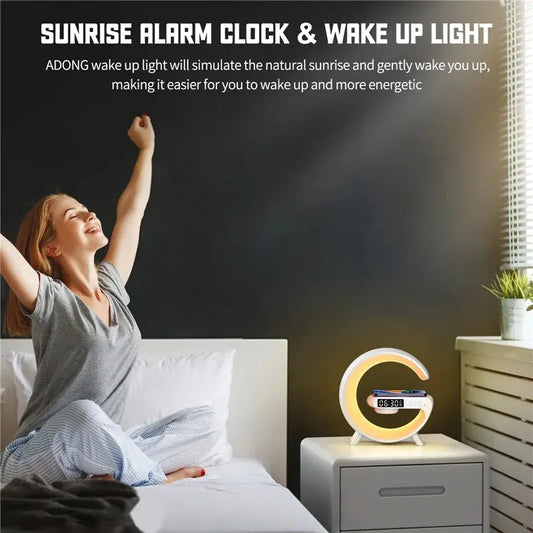 #03 Luminária com Carregador Indução Led - Smart Station